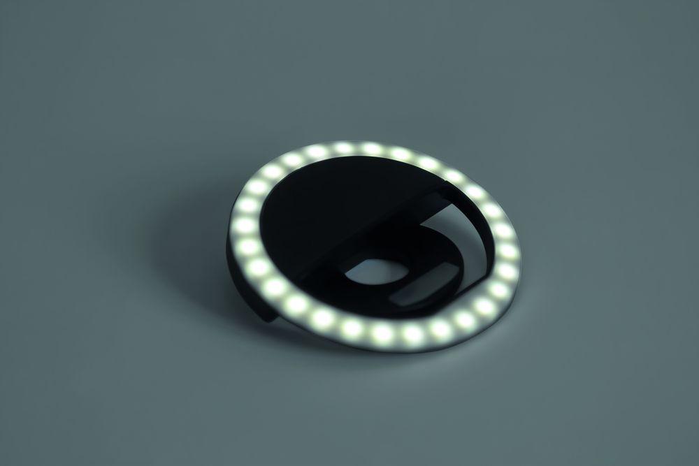 GiftRetail MO6242 - HELIE Anillo 28 LED de 8 cm